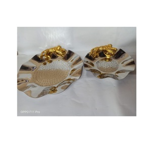 Plateau de service moderne en métal avec poignée en cuir pour la maison et l'hôtel Plateau de service carré en acier inoxydable avec vernis à vendre - Product Image 5