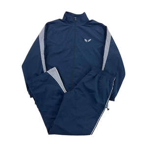 เสื้อแจ็คเก็ตน้ำหนักเบาผ้าไนลอนสำหรับผู้ชาย ผลิตโดยโรงงาน OEM รับผลิตตามแบบ พร้อมโลโก้ปักสะท้อนแสง 3M ชุดกันลม-ชุดวอร์มผู้ชาย - Product Image 6