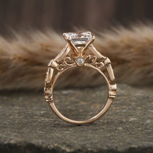 แหวนหมั้นเพชรแบบตัดเป็นเพชรสำหรับเจ้าหญิงขนาด14K ได้รับการรับรองจาก Solid Gold IGI ของขวัญประดับเพชรหรูหราแนววินเทจสำหรับเธอในห้องปฏิบัติการ - Product Image 3