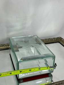 กล่องแหวนแก้วดีไซน์3D สดใสอุปกรณ์จัดระเบียบทำจากแก้วและโลหะสีทองกรอบขัดมันสำหรับเป็นของขวัญแต่งงาน - Product Image 6