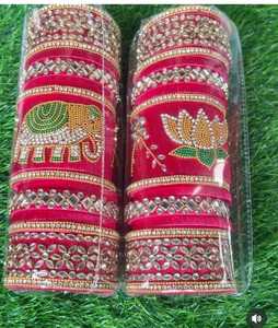 กำไลชูดาคุณภาพพรีเมียมแบบดั้งเดิมสำหรับเจ้าสาว เครื่องประดับเจ้าสาวสำหรับพิธีชูดาที่แสดงถึงความรักและอวยพร - Product Image 2