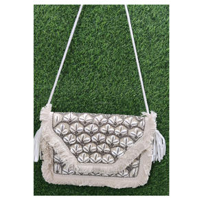 กระเป๋างานแต่งงานสีเทอร์ควอยส์สำหรับผู้หญิงกระเป๋าทรงซองจดหมายดีไซน์หรูหรากระเป๋าลูกปัดราตรีสำหรับผู้หญิงออกแบบได้ตามต้องการ - Product Image 5