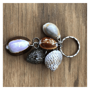 Seashell Keychain premium seashell material suitable for keyring <b>gifts</b> and bag charm decoration from Vietnam - Product Image 4