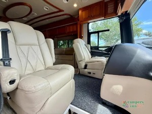 FLEETWOOD RV FLAIR 31A 2017, USADO, MODELO 2023, LISTO PARA LA VENTA - Product Image 2