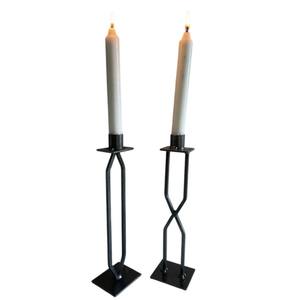 Ensemble de 3 bougeoirs vintage en fer noir, en fonte, pour la décoration de la maison et les centres de table - Product Image 4