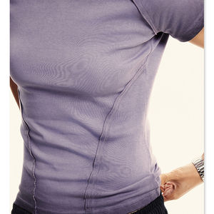 El más vendido de moda 205gsm 100% algodón impreso Oem logo suelto liso en blanco niñas mujeres de longitud corta Mujer Top camiseta - Product Image 5