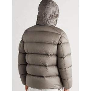 Pakistan Fabrication OEM BAS quantité minimale de commande Doudoune Personnalisée Hommes Haute Qualité Casual Wear Matelassé Shinny À Capuche Doudoune Hommes - Product Image 4