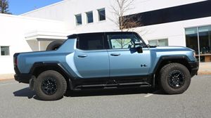 Pick-up GMC Hummer EV 3X Omega Edition 2024, batterie à autonomie étendue de 24 modules, unité de propulsion avant à moteur unique - Product Image 3