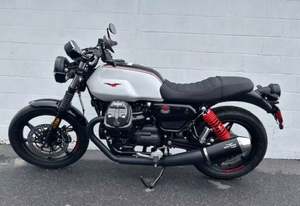 มอเตอร์ไซค์ M-o-t-o Guzzi Classic / Vintage รุ่น V7 Stone Ten สำหรับขาย - Product Image 5