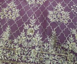 Designer moderne non cousu brodé à la main de haute qualité Protection solaire Indian Fashion-Forward Costumes pour femmes Style traditionnel - Product Image 3