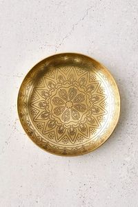 Bandeja de Servicio de Latón de Diseño con Tallado Detallado para Decoración de Interiores del Hogar, Presentación en Restaurantes y Decoración Festiva Tradicional - Product Image 2