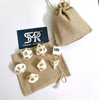 Ensemble de dés polyédriques en os de buffle, sculptés à la main, artisanat naturel, dés de jeu de rôle pour DND, aventures de table de jeu fantastiques