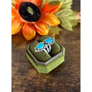 Bague en argent sterling avec turquoise Kingman, taille 6.5 - Bijoux fins géométriques faits à la main par les Navajo - Product Image 4