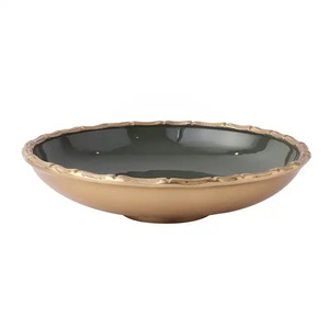 Super conception, prix attractifs, bol à salade durable fini en métal, style unique, couverts de table, arc à salade décoratif - Product Image 1