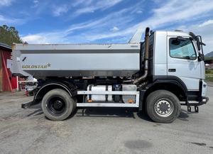 Camion Ribaltabile Volvo FMX 410 Usato del 2011, Euro 2 Diesel, Manuale, 4x2, GVW 7.5T, Guida a Sinistra, Veicolo Commerciale Nuovo con Scarico Posteriore - Product Image 3