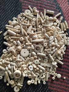 Cuentas de cuerno y hueso surtidas hechas a medida para diseñadores de joyas y Tiendas de Cuentas reventa Shell Bone & Coral Beads - Product Image 6