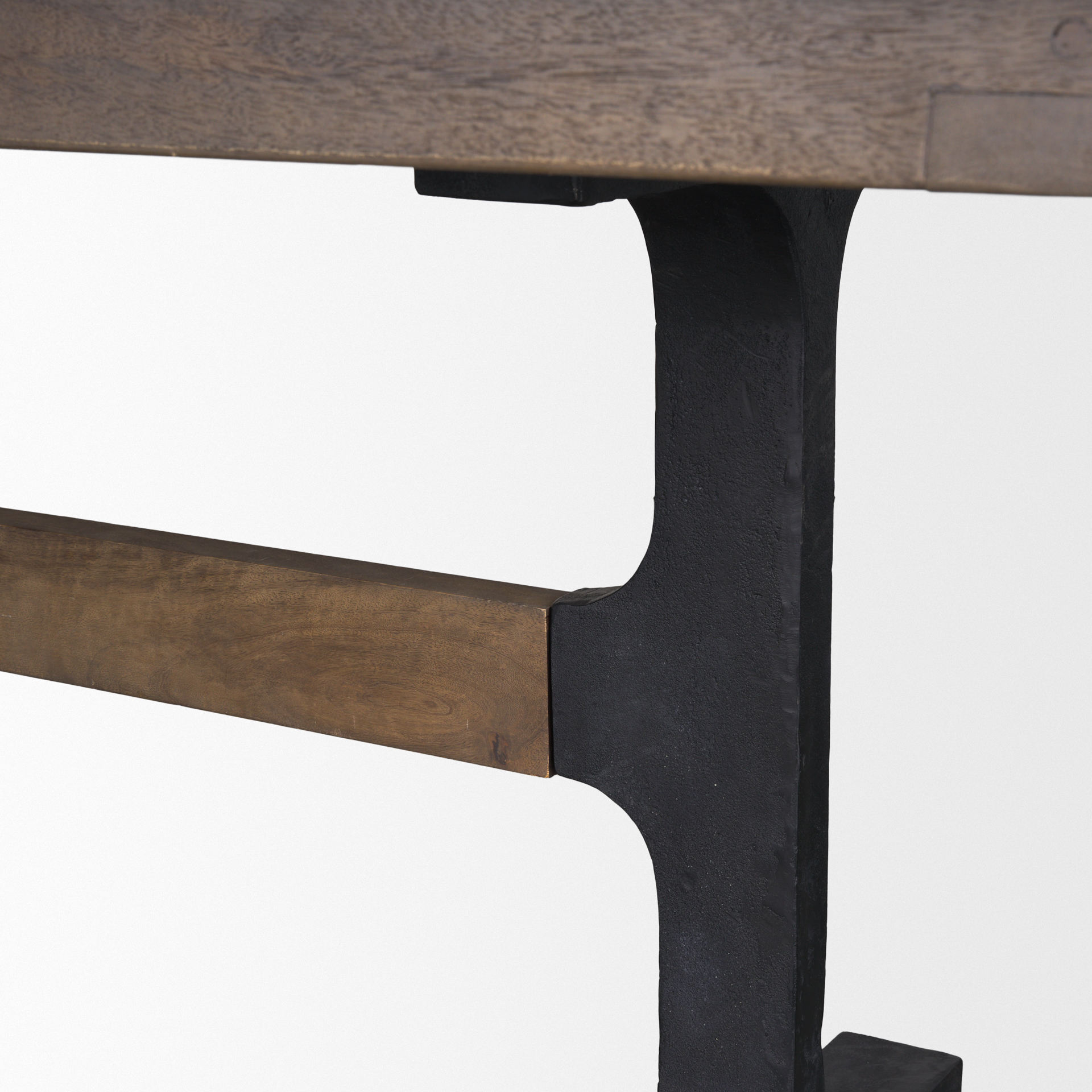 น้ำตาลและดำ