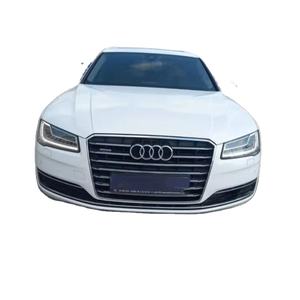 Audi A8 50 TFSI 4.5L V6 d'occasion 2023, automatique, transmission intégrale, sièges en cuir, intérieur foncé, compatible essence, toit ouvrant panoramique, caméra 360° arrière - Product Image 1