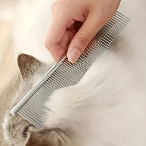 Peine de acero inoxidable para perros, elimina suavemente el pelo anudado suelto para perros y gatos, peine de belleza para el cuidado de mascotas - Product Image 5