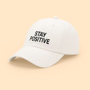 OEM Todas las gorras de béisbol de tela Diseño de 6 paneles Compatible con varios colores Logotipo personalizado Mock Up gratis Hecho en Vietnam para adultos y niños - Product Image 1