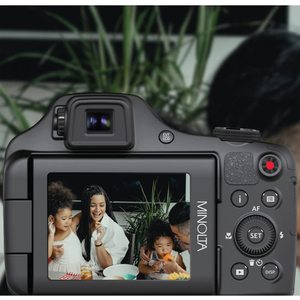 Cámara Digital HD de 20MP y 1080p con Zoom Óptico de 67x, Paquete Rojo que Incluye Tarjeta de Memoria SDXC de 64GB y Bolsa para Cámara - Product Image 4