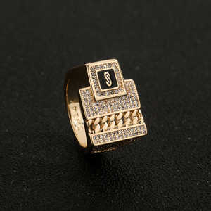 Anillo cuadrado de cadena cubana de Hip Hop para hombre de lujo, cobre chapado en oro con diamante CZ helado completo, joyería de boda llamativa de esmalte negro - Product Image 4