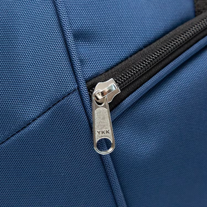 Sac de rangement de style duffle personnalisé pour équipes sportives, directement de l'usine, pour football, basketball et multisports, en polyester Oxford imperméable - Product Image 4