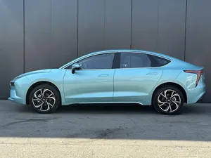 2024 a M B E R a U T O SUV à conduite à gauche, transmission automatique, double moteur, sièges en cuir, pneus R21, 7 places, toit ouvrant panoramique - Product Image 5