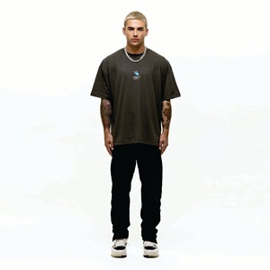 Premium Quality 280 GSM <b>Thick</b> Cotton Boxy-fit <b>T</b>-<b>shirt</b> With Small Custom Printed Design Luxury Mens <b>T</b>-<b>shirts</b> - Product Image 4