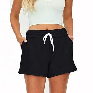 Vente en gros de shorts pour femmes 100% coton 250 GSM Fleece Jogger Shorts respirant avec taille élastique Shorts de gym et de course décontractés - Product Image 2