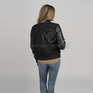 Chaqueta Varsity Premium para mujer con mangas de cuero real Ropa de abrigo Letterman de alta calidad para la moda de invierno - Product Image 6