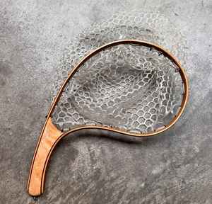 Épuisette de pêche à la mouche d'extérieur avec cadre en bois et filet en caoutchouc, outil de capture de truites à lancer à la main - Product Image 4