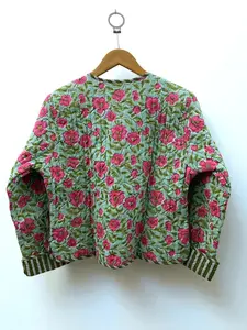 Veste courte matelassée en coton à imprimé floral Veste courte de style bohème Bomber Cord Veste pour femme au meilleur prix - Product Image 4