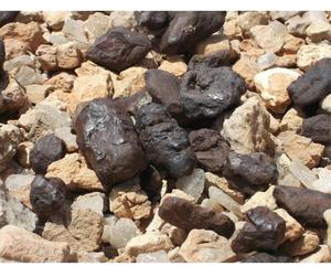 Achat en vrac de minerai de coltan de tantalite brut de haute qualité à teneur en Nb2O5 et Ta2O5 disponible - Product Image 4