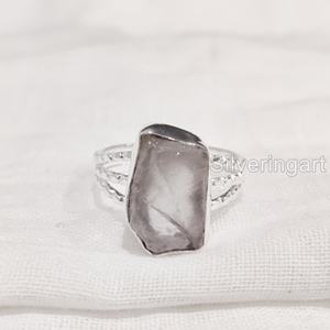 Joyería de piedra en bruto, anillo para mujer, piedra preciosa Natural cruda de cuarzo rosa, piedra natal de abril, 3 bandas dotadas, anillo de Plata de Ley 925 oriental - Product Image 1