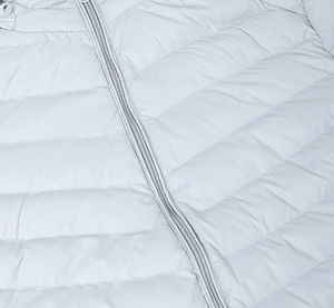 Chaquetas Acolchadas de Lona Transpirable de Alta Calidad para Mujer, con Diseño Estampado Crudo y Cierre de Cremallera, a Precio Económico - Product Image 6