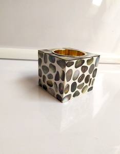 Brûleur de Bakhoor artisanal fait à la main, incrustation de nacre, écologique, 100% naturel, diffuseur d'encens en résine de bois parfumée aux bonbons - Product Image 2