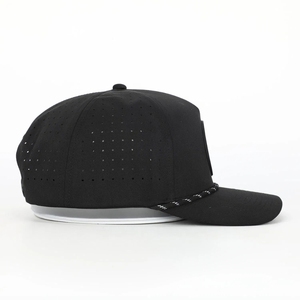Casquette de golf personnalisée en gros avec cordon, casquette de golf 5 panneaux, patch circulaire en PVC, perforations laser, couvre-chef de performance, usine du Vietnam - Product Image 4