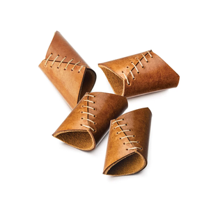 Exquisito anillo de servilleta marrón de cuero hecho a mano hebilla de Mantel tejido para decoraciones de mesa manteles individuales a la venta - Product Image 1