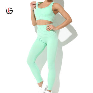 Women's Lightweight Polyester Yoga Set Unique Solid Pattern Design for Outdoor Wear Breathable Feature-Wholesale - Product Image 4