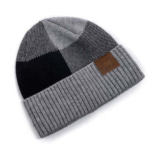 Gorro Bordado en 3D con Opciones de Color Personalizadas, Diseño de Punto Suave para Estilo Urbano, Marca y Uso en Clima Frío - Product Image 2