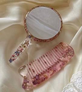 Peines de corte fino profesional de calidad auxiliar, peine de peluquero profesional para uso en Estilismo de salón, Material de resina - Product Image 3