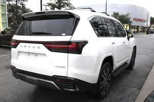 Lexus LX 600 Luxury 2022 Limpio, SUV con Tracción en las 4 Ruedas - Product Image 4