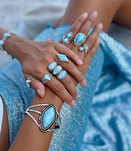 Anillo Unisex Vintage con Cierre, Plata de Ley Chapada en Oro, Piedra Larimar de Forma Mixta de 8x10 mm, Certificado IGI, Engaste de Bisel, Venta al por Mayor - Product Image 1