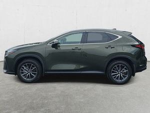 2024 L e x u s N-X 350 AWD Boîte de vitesses automatique Caméra arrière Smart Super Smart Car Clean Title Accident Free with Low Mileage - Product Image 4