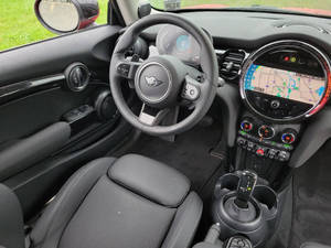 MINI Hardtop 2 Puertas Cooper S 2024 IMPECABLE - Product Image 4