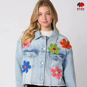 แจ็คเก็ตยีนส์ดีไซน์เฉพาะของ Ryan Pro Gear สำหรับผู้หญิง คุณภาพพรีเมียม ผ้าระบายอากาศได้ดี พร้อมโลโก้แบบกำหนดเอง - Product Image 1