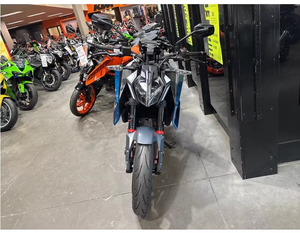 Motocyclette K-T-M 390 Duke 2025 neuve - Option de livraison à domicile disponible ! Garantie de 2 ans ! - Product Image 2