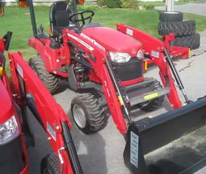 รถแมสซีย์เฟอร์กูสัน GC 1723E GC 1725ม. 1835E 2860ม. 2860E รถตักขนาดเล็ก2850ม. - Product Image 1