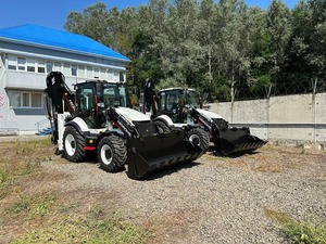 Fortement efficace nouveau et utilisé Hidromek HMK 102B chargeuse-pelleteuse à bas prix - Product Image 3